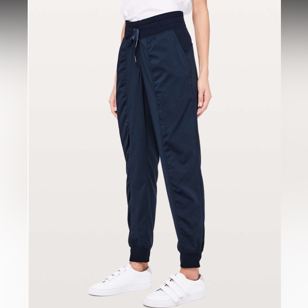 Lululemon Dance Studio Jogger *29" True Navy - Size 2